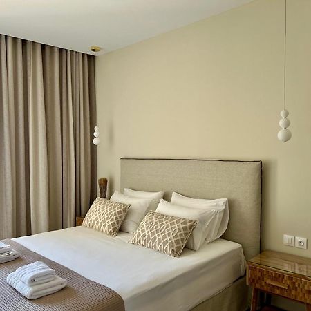 Helen Hotel 포로스타운 외부 사진